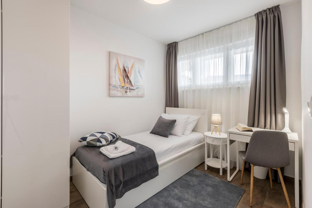 Domus Mea Apartment Σπλιτ Εξωτερικό φωτογραφία